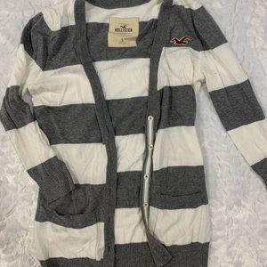 [S] Hollister Cardigan